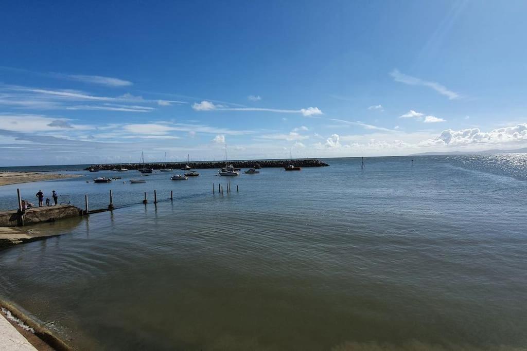 Welcome To The Beach House! Rhôs-on-Sea Exteriör bild